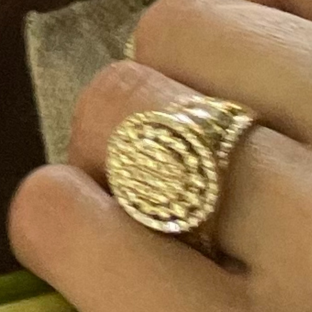 Diamond and Yellow Gold Ring - Size 7